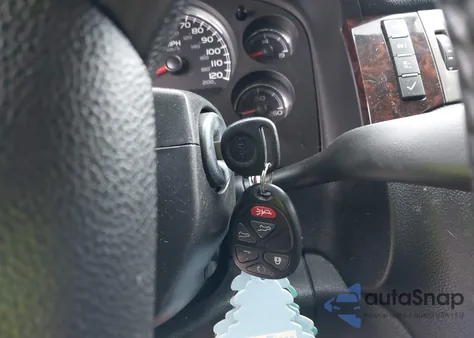 2010 GMC Yukon Denali из США, поврежденный, VIN 1GKUKEEF3AR220871